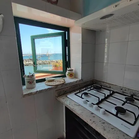 La Casa Di Nonna Rosa * Procida